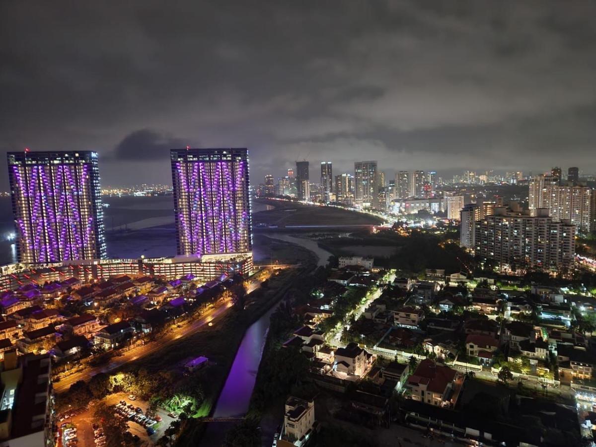 The Landmark Seaview Netflix By Blue Sky Holidays George Town Exterior foto