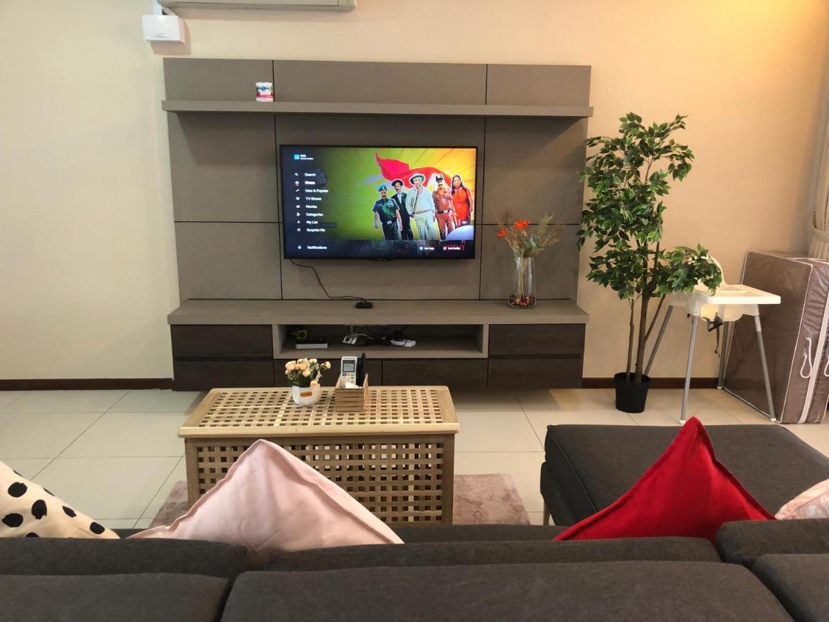 The Landmark Seaview Netflix By Blue Sky Holidays George Town Exterior foto