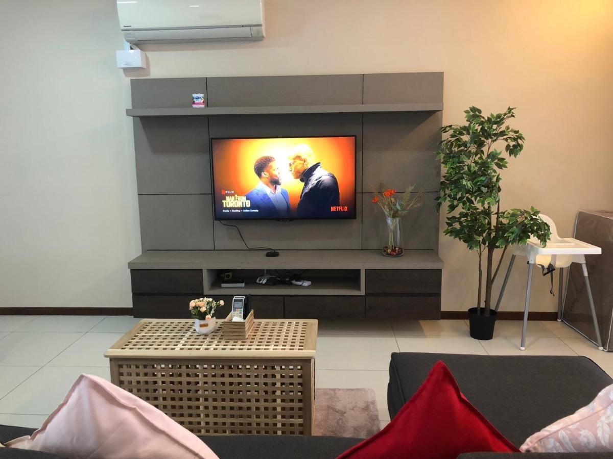 The Landmark Seaview Netflix By Blue Sky Holidays George Town Exterior foto