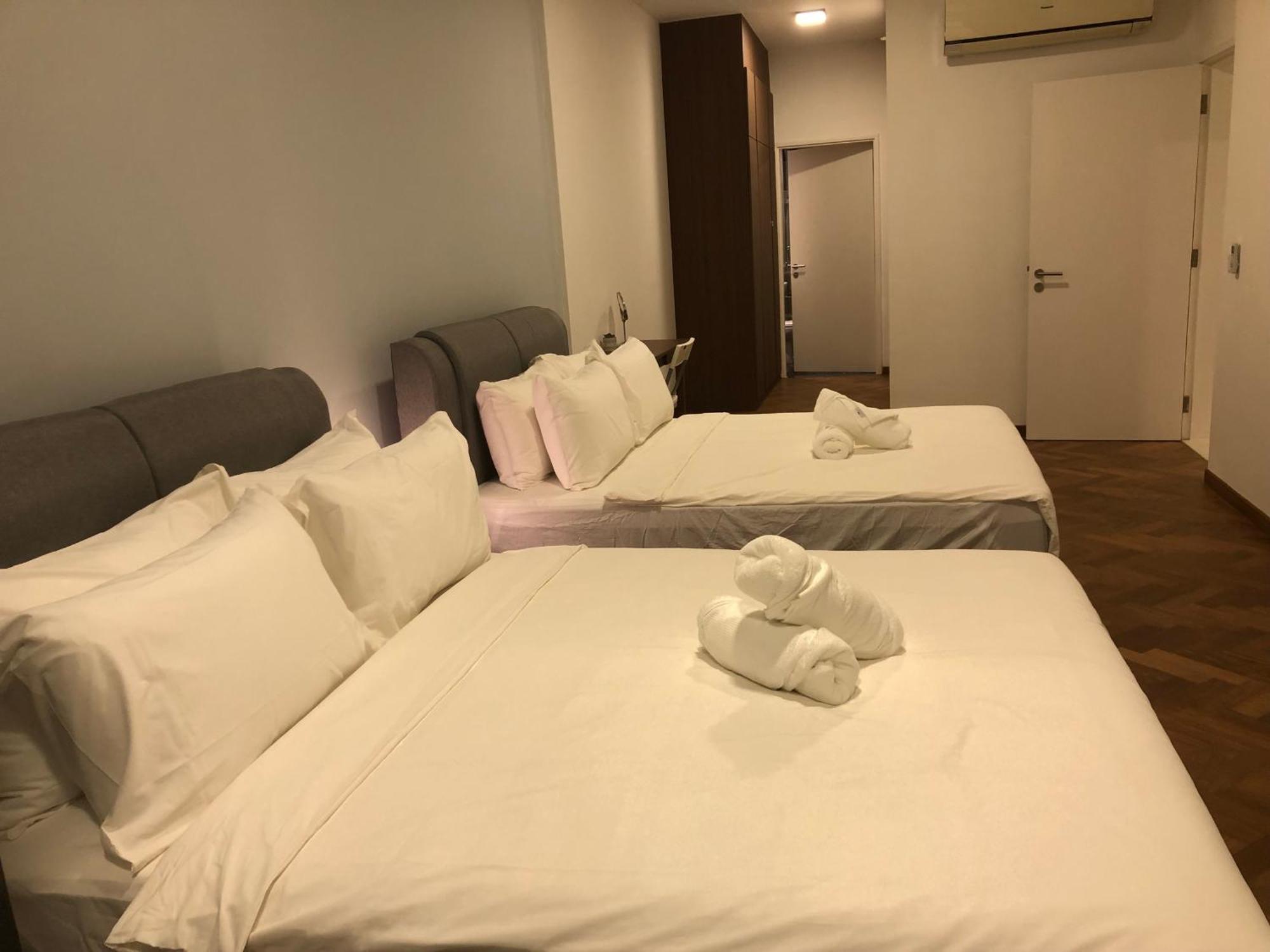 The Landmark Seaview Netflix By Blue Sky Holidays George Town Exterior foto